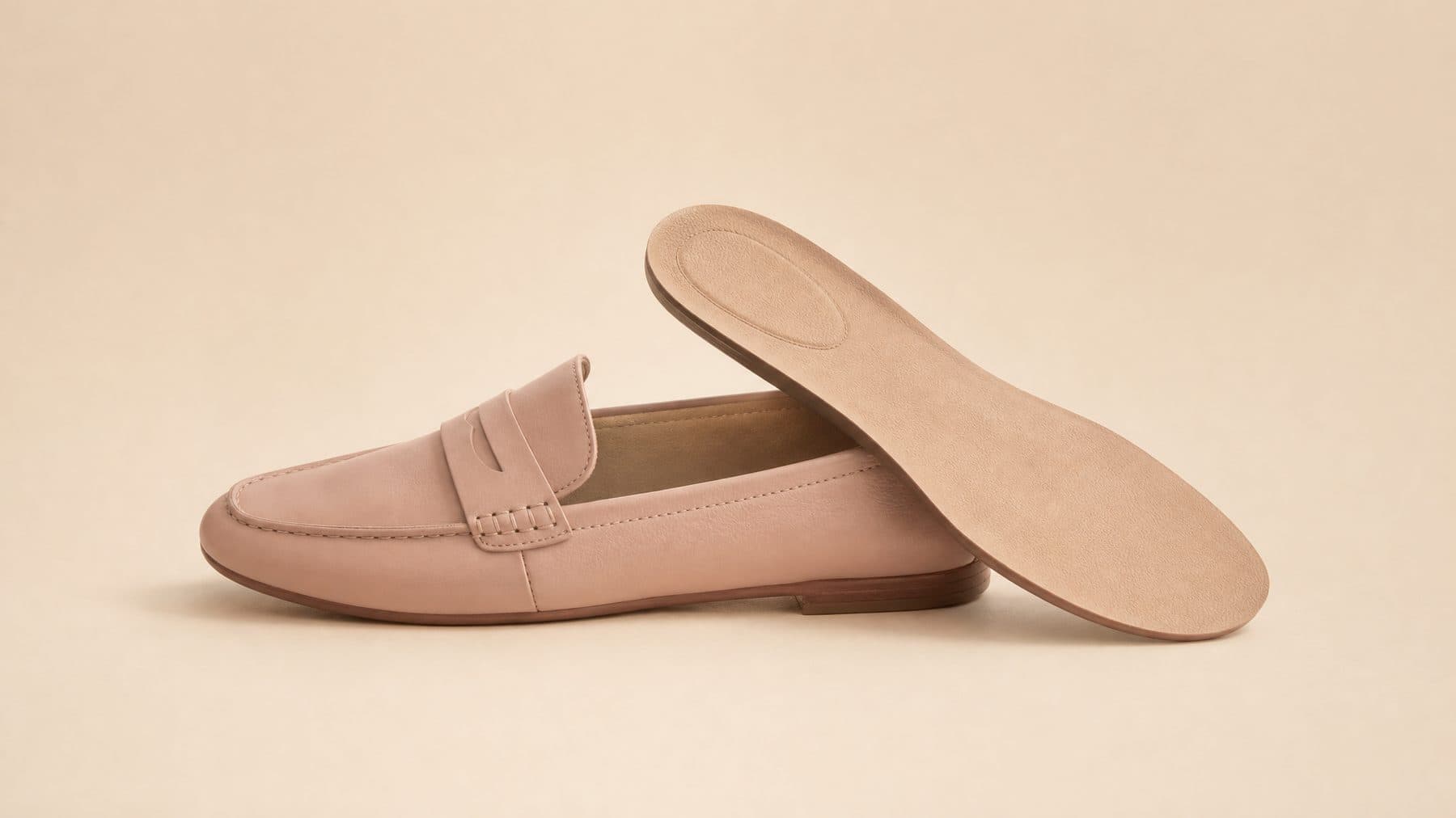 The three-part materials label stitched inside the shoe.