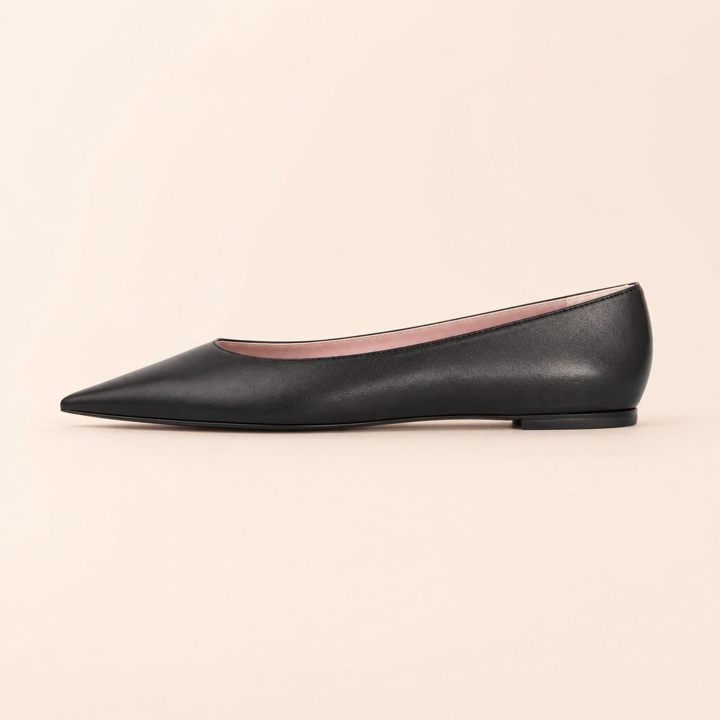 Ballet Pointed in side view